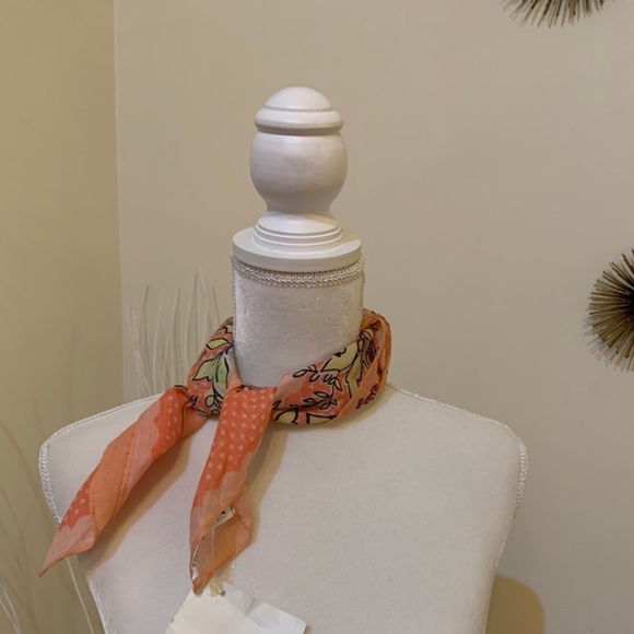 2 for $10 Echo summer scarf - Picture 3 of 4